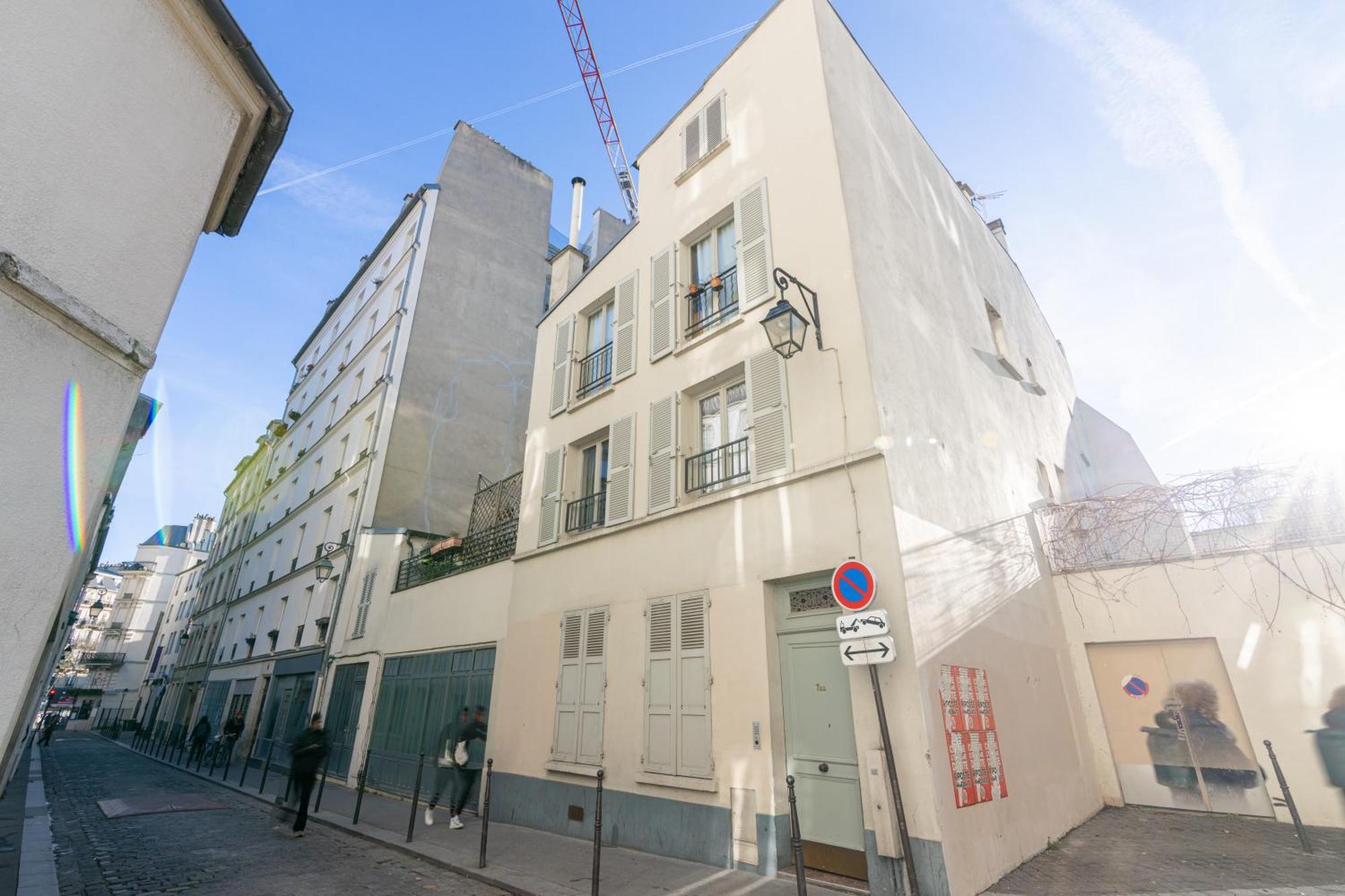 Luxurious 2 Bedroom Canal Saint Martin Saint Lazare 파리 외부 사진